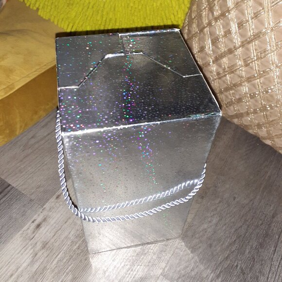 π CHOOSE YOUR FREE ITEM WITH PURCHASES $20 & OVER!! - Picture 10 of 16